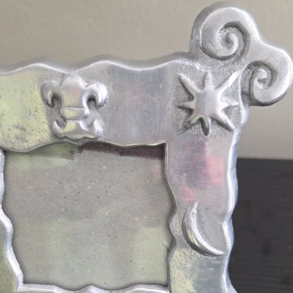 Silver Decorative Photo Frame - Picture 4 of 8